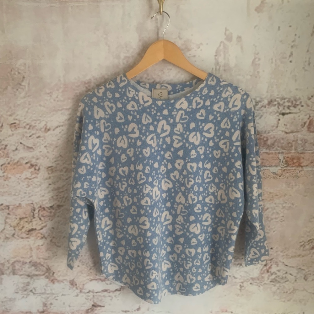 Sioni Light Blue Heart Print Sweater